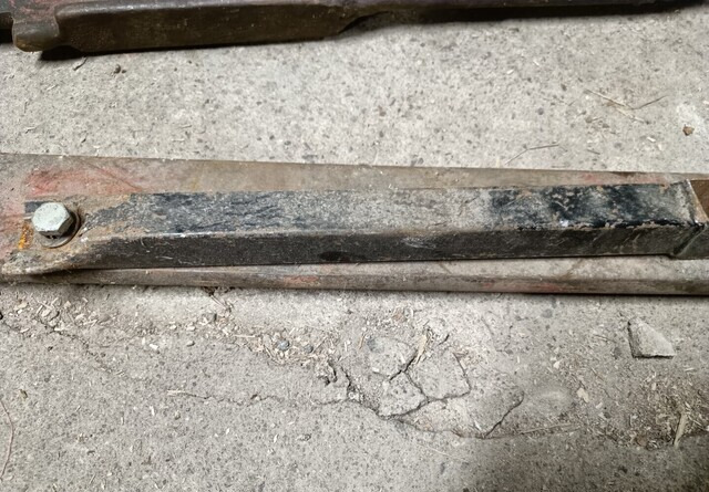 Vetovarret traktorista - Spare parts for Farm tractor: picture 4 Vetovarret traktorista - Spare parts for Farm tractor: picture 4