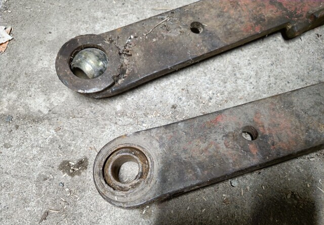 Vetovarret traktorista - Spare parts for Farm tractor: picture 2 Vetovarret traktorista - Spare parts for Farm tractor: picture 2