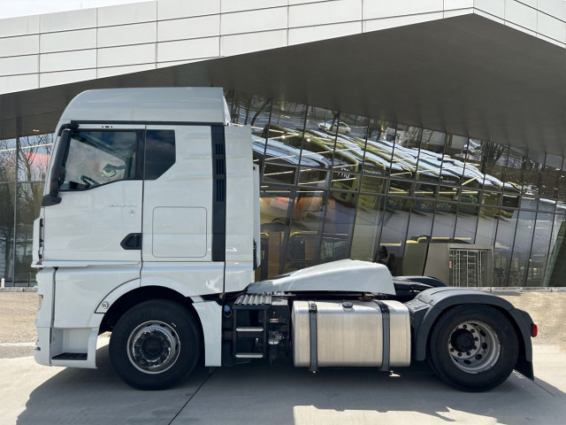 Tractor unit MAN TGX 18.470 4x2 BL SA: picture 14
