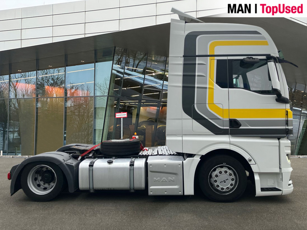 MAN TGX 18.470 4x2 LL SA Ultra *MM889352 Retarder ZV on lease MAN TGX 18.470 4x2 LL SA Ultra *MM889352 Retarder ZV: picture 12 MAN TGX 18.470 4x2 LL SA Ultra *MM889352 Retarder ZV on lease MAN TGX 18.470 4x2 LL SA Ultra *MM889352 Retarder ZV: picture 12