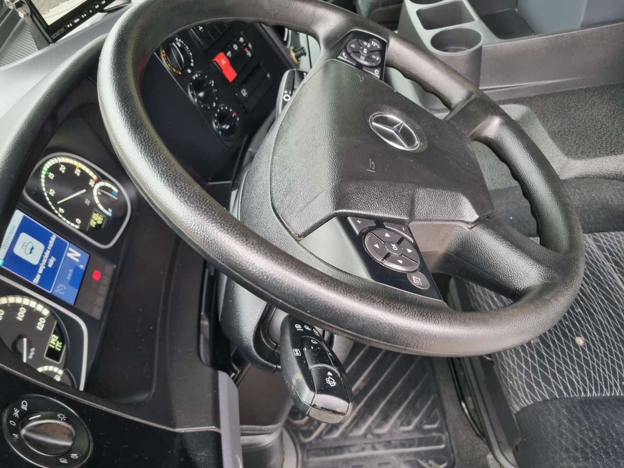 MERCEDES-BENZ ATEGO 1323 4x4 EXPEDITION CAMPER ? on lease MERCEDES-BENZ ATEGO 1323 4x4 EXPEDITION CAMPER ?: picture 16