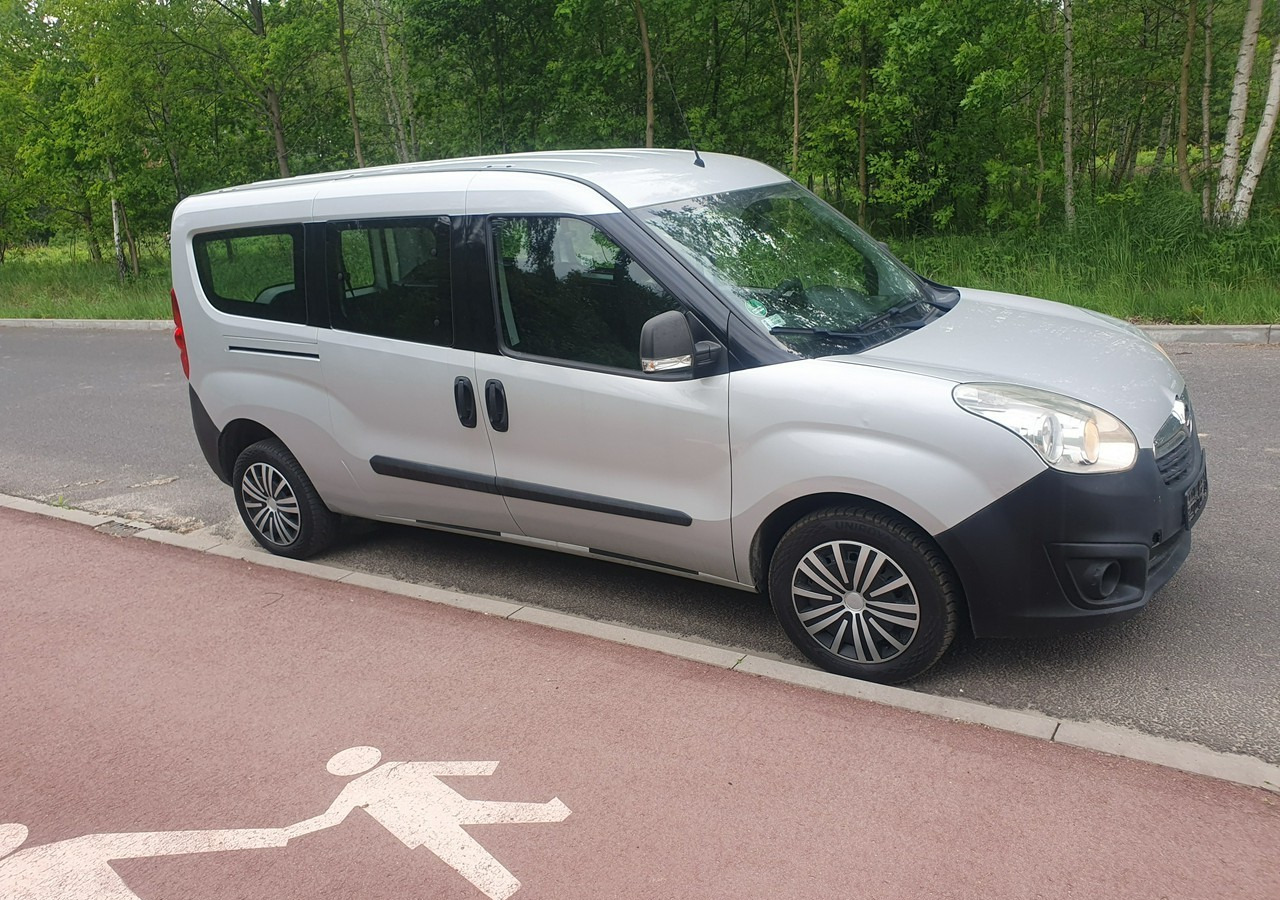 Opel Combo III wersja długa *long* - Car: picture 4 Opel Combo III wersja długa *long* - Car: picture 4