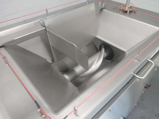 GEA grinder for frozen products AutoGrind 200 - Food processing equipment: picture 5 GEA grinder for frozen products AutoGrind 200 - Food processing equipment: picture 5