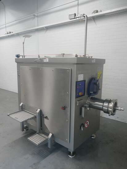 GEA grinder for frozen products AutoGrind 200 - Food processing equipment: picture 4 GEA grinder for frozen products AutoGrind 200 - Food processing equipment: picture 4