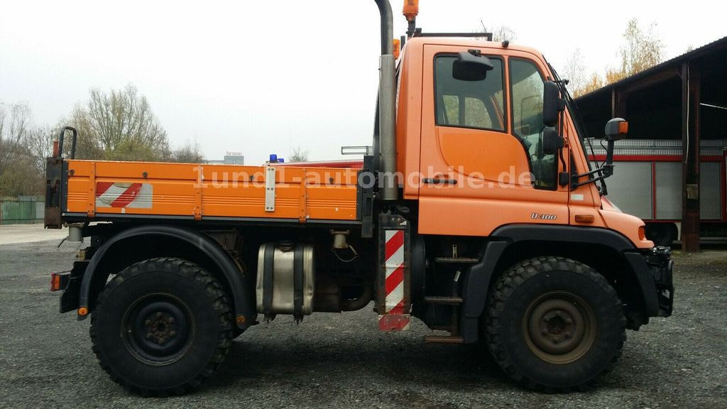Mercedes-Benz Unimog U 300 Kipper Zugmaschine Kommunalhydraulik U 500 400 U 300 Kipper Zugmaschine Kommunalhydraulik U 500 400 - Municipal/ Special vehicle: picture 4 Mercedes-Benz Unimog U 300 Kipper Zugmaschine Kommunalhydraulik U 500 400 U 300 Kipper Zugmaschine Kommunalhydraulik U 500 400 - Municipal/ Special vehicle: picture 4