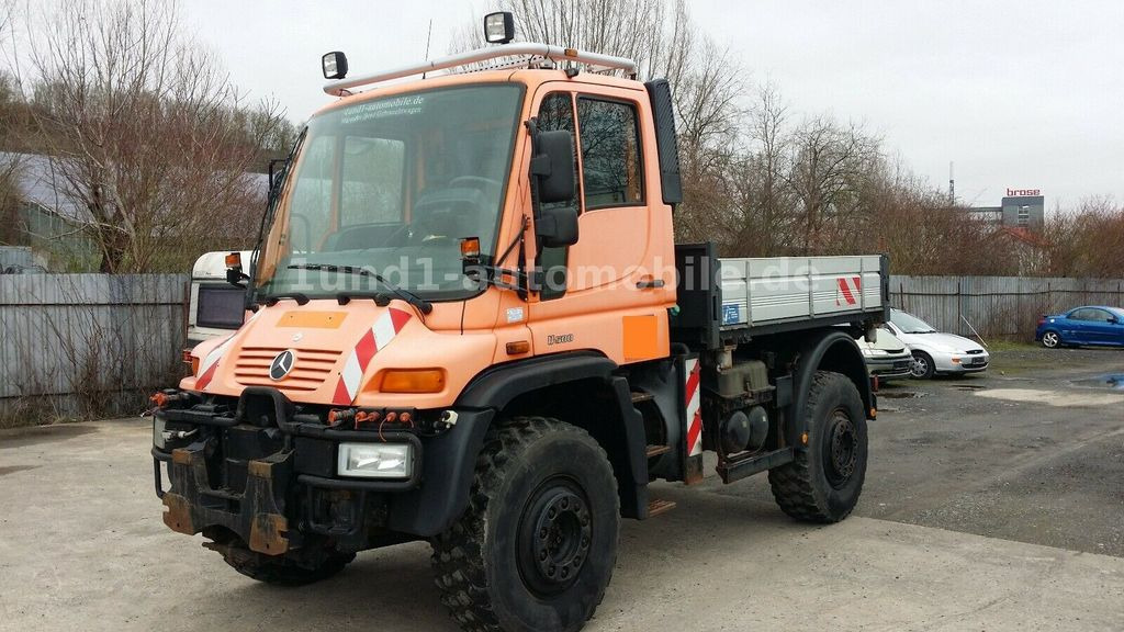 Mercedes-Benz Unimog U 500 Kipper Kommunalhydraulik U 300 400 U 500 Kipper Kommunalhydraulik U 300 400 - Municipal/ Special vehicle: picture 1 Mercedes-Benz Unimog U 500 Kipper Kommunalhydraulik U 300 400 U 500 Kipper Kommunalhydraulik U 300 400 - Municipal/ Special vehicle: picture 1