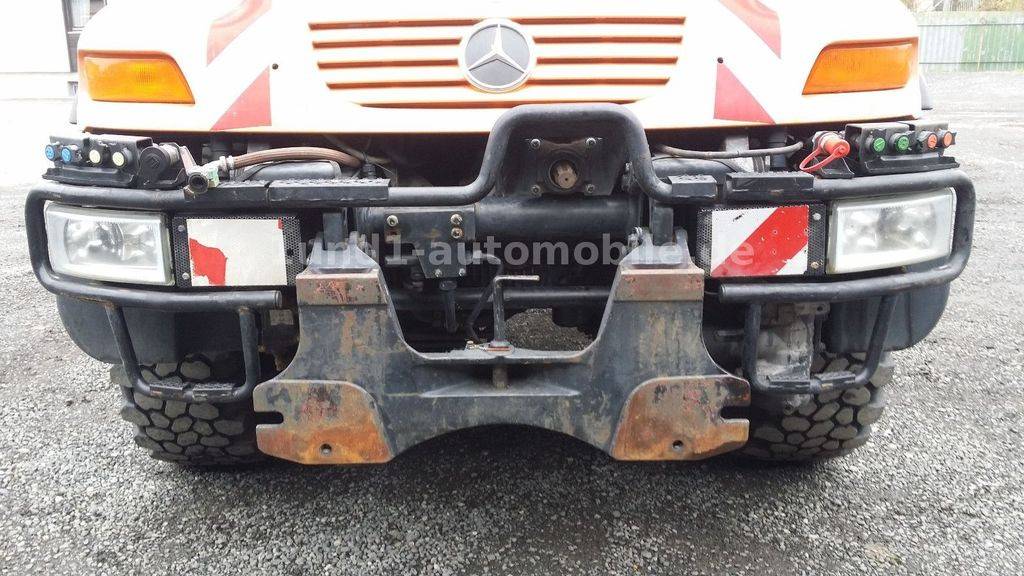 Unimog U 300 Kipper Zugmaschine Kommunalhydraulik U 500 400 U 300 Kipper Zugmaschine Kommunalhydraulik U 500 400 - Municipal/ Special vehicle: picture 3 Unimog U 300 Kipper Zugmaschine Kommunalhydraulik U 500 400 U 300 Kipper Zugmaschine Kommunalhydraulik U 500 400 - Municipal/ Special vehicle: picture 3