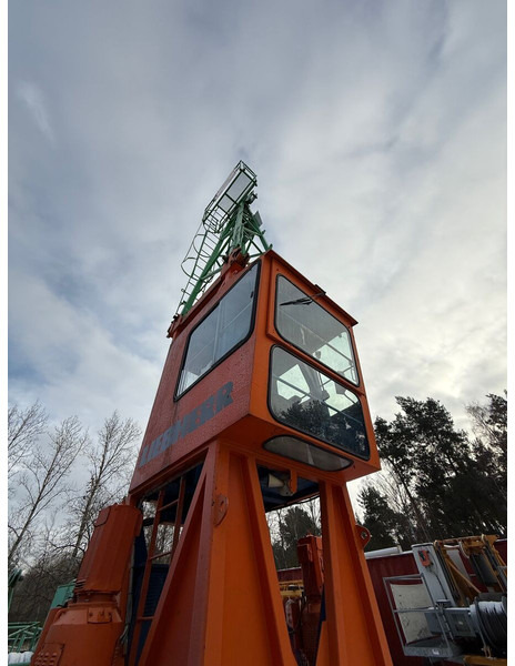 Tower crane Liebherr 112EC-H8/120 1993yom x3 units: picture 7