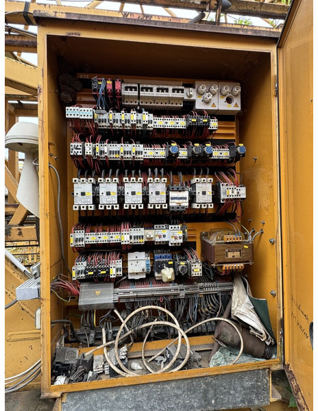 Liebherr 50K, 40m jib, 1992yom - Tower crane: picture 5 Liebherr 50K, 40m jib, 1992yom - Tower crane: picture 5