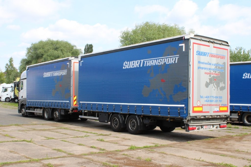 Mercedes-Benz Actros 2542 NAVIGACE + PANAV TVK 18 M (8,20m x 2,4 - Curtainsider truck, Curtainsider trailer: picture 5 Mercedes-Benz Actros 2542 NAVIGACE + PANAV TVK 18 M (8,20m x 2,4 - Curtainsider truck, Curtainsider trailer: picture 5