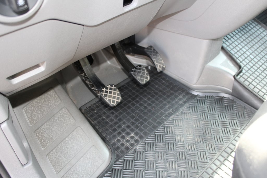Box van Volkswagen CRAFTER: picture 7