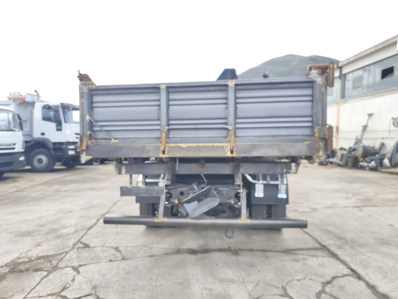 Crane truck IVECO EUROCARGO 120E28: picture 18
