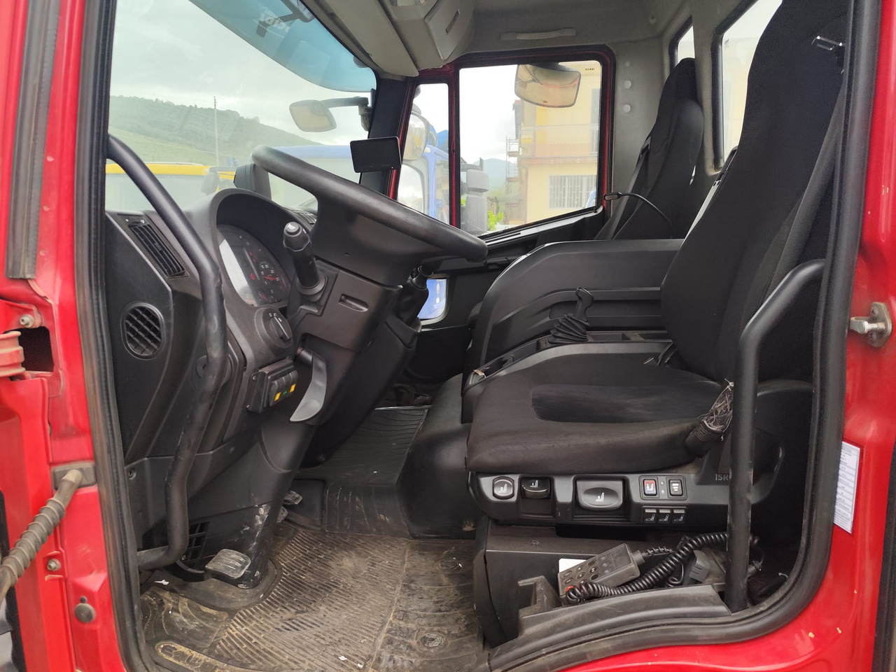 IVECO EUROCARGO 75-210 - Tipper: picture 4 IVECO EUROCARGO 75-210 - Tipper: picture 4