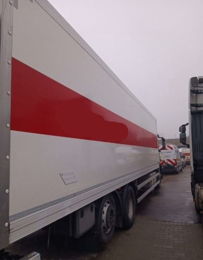 IVECO STRALIS AD 260S31 XP - Box truck: picture 5 IVECO STRALIS AD 260S31 XP - Box truck: picture 5