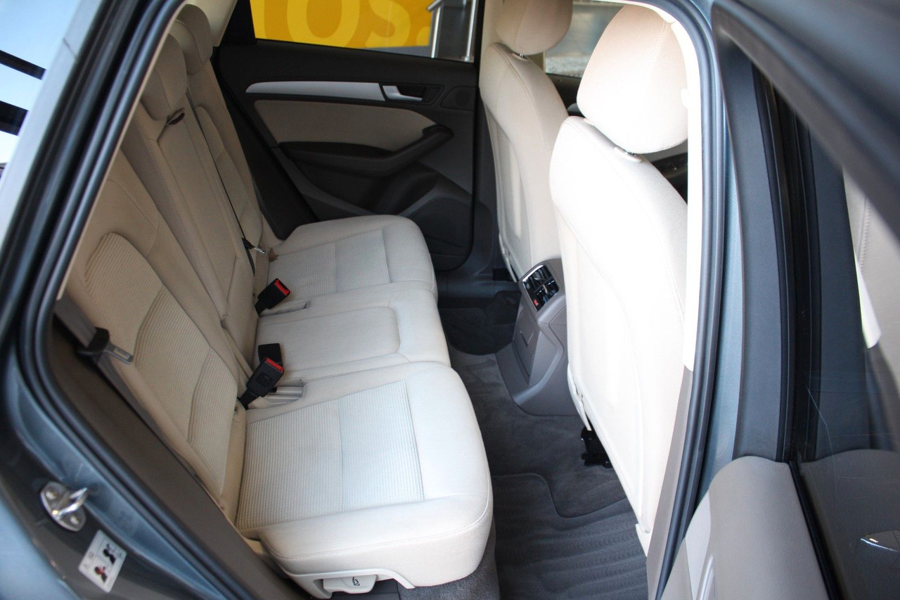 SUV Audi Q5 2.0 TDI  S-tronic quattro Panorama Kamera ACC: picture 9