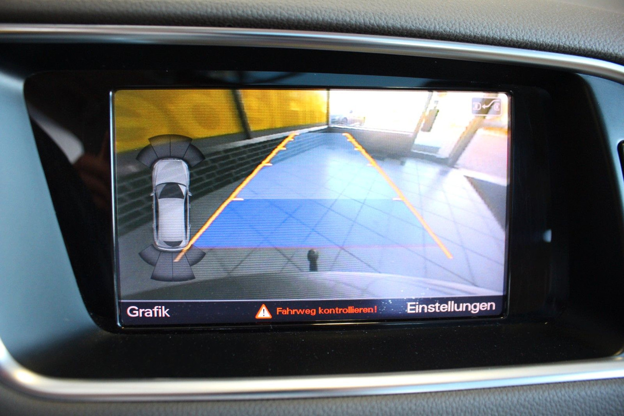 SUV Audi Q5 2.0 TDI  S-tronic quattro Panorama Kamera ACC: picture 17