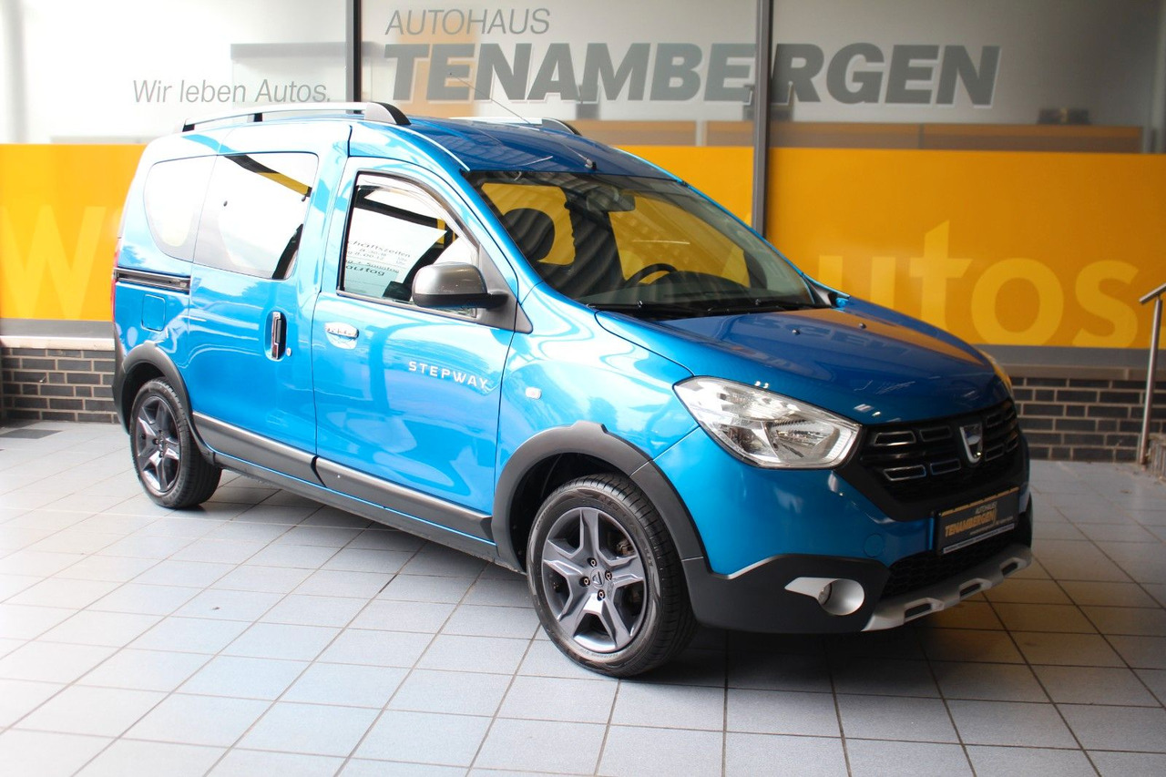 Dacia Dokker Stepway Celebration Navi Bluetooth AHK - Passenger van: picture 1 Dacia Dokker Stepway Celebration Navi Bluetooth AHK - Passenger van: picture 1