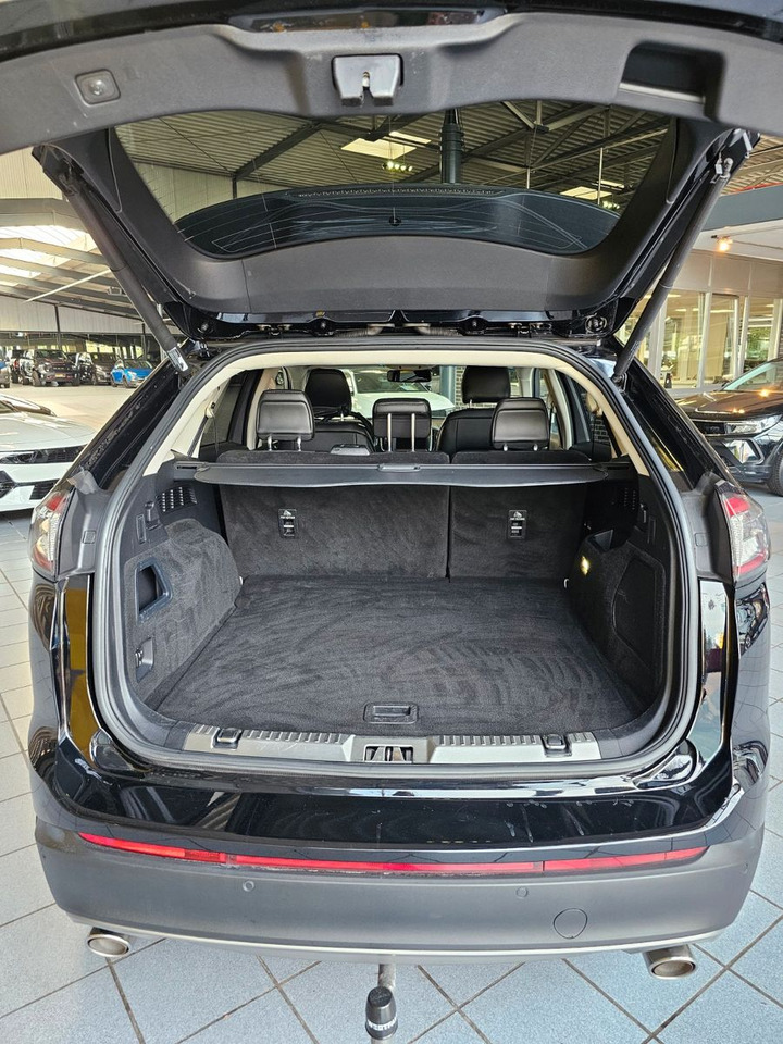 SUV Ford Edge Titanium 4x4 AHK ACC SchiebeDach Navi LED: picture 16