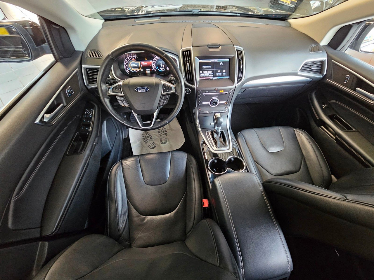 SUV Ford Edge Titanium 4x4 AHK ACC SchiebeDach Navi LED: picture 7