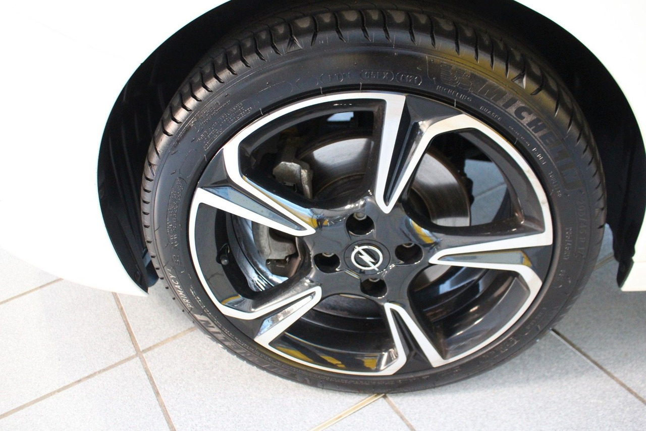 Car Opel Corsa F Ultimate AT-8 Alcantara IntelliLux Navi: picture 6
