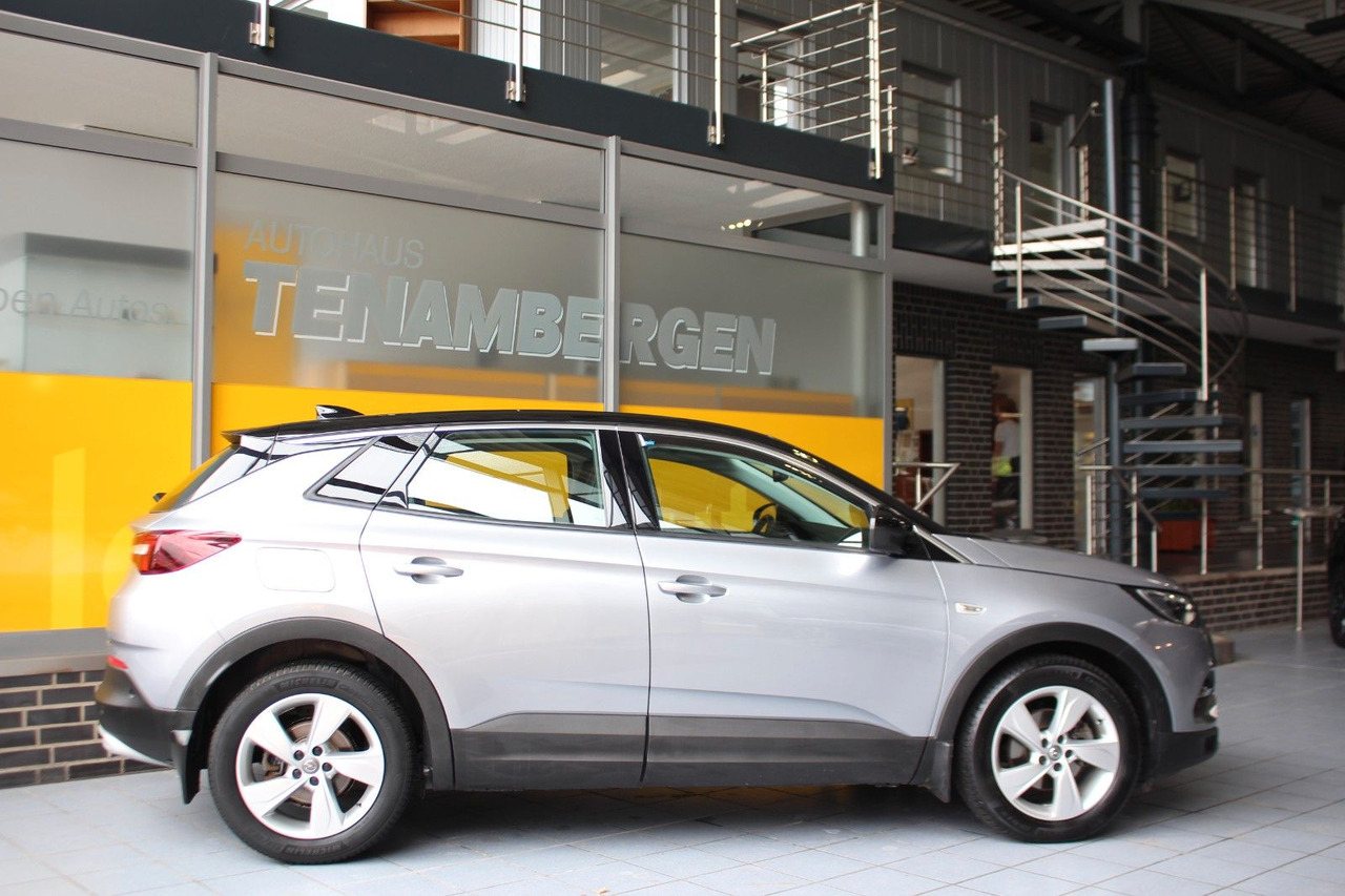 Opel Grandland (X) 2.0 Inno Kamera Keyless LED AHK - SUV: picture 3 Opel Grandland (X) 2.0 Inno Kamera Keyless LED AHK - SUV: picture 3