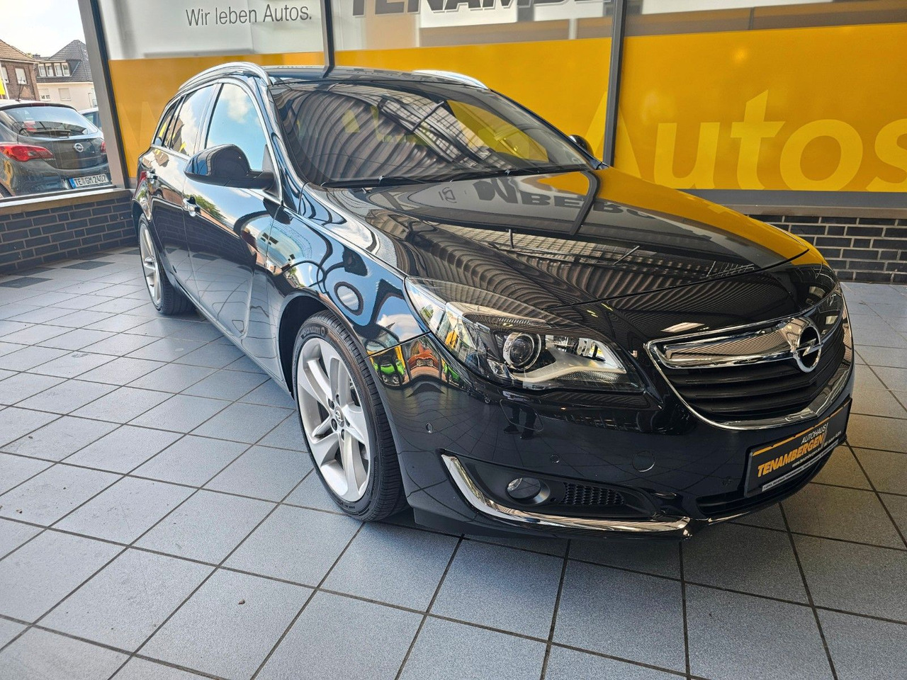 Opel Insignia A Business Innovation AHK ACC Leder Nav - Car: picture 2 Opel Insignia A Business Innovation AHK ACC Leder Nav - Car: picture 2