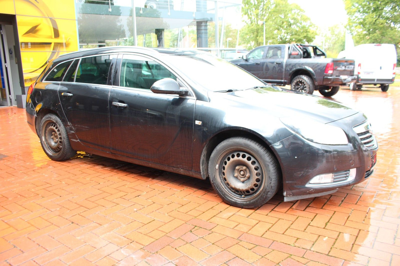 Opel Insignia A Sports Tourer Innovation - Station wagon: picture 1 Opel Insignia A Sports Tourer Innovation - Station wagon: picture 1