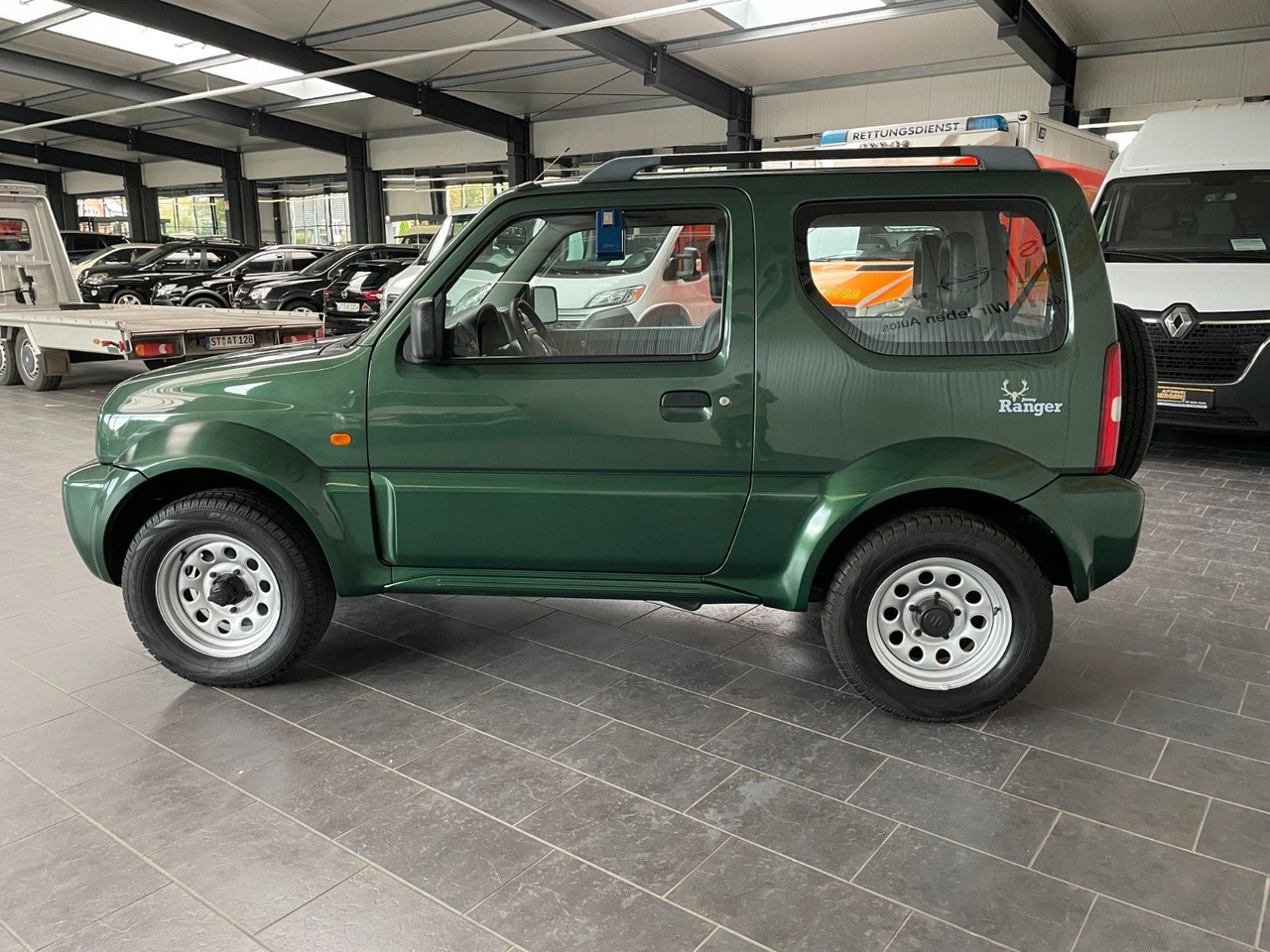 Suzuki Jimny 1.3 Allrad Ranger - SUV: picture 4 Suzuki Jimny 1.3 Allrad Ranger - SUV: picture 4