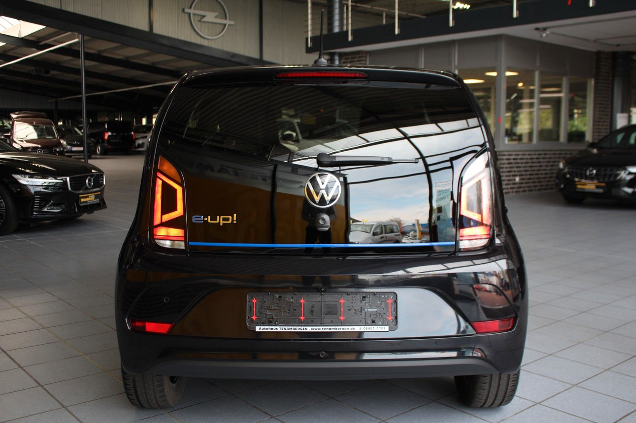 Car Volkswagen up! e-up! Max Kamera Sitzheizung DAB+: picture 18