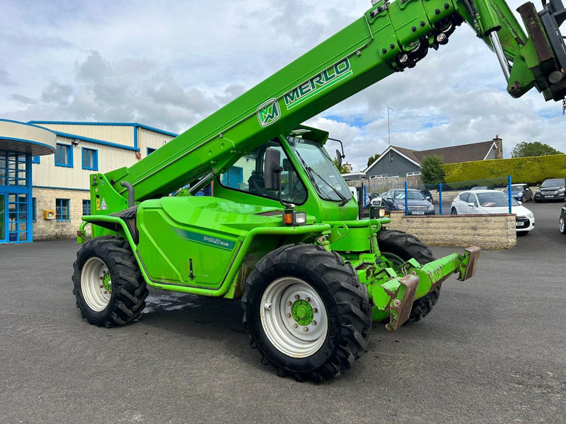 Merlo P 40.17 PLUS Merlo P40.17 PLUS - Telescopic handler: picture 2 Merlo P 40.17 PLUS Merlo P40.17 PLUS - Telescopic handler: picture 2