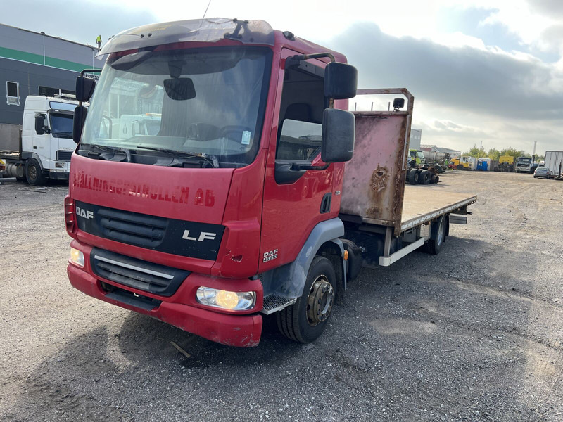 DAF LF45 210 - Dropside/ Flatbed truck: picture 1 DAF LF45 210 - Dropside/ Flatbed truck: picture 1
