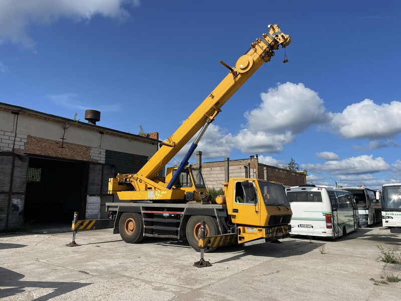 Grove GMK 2035 - All terrain crane: picture 1 Grove GMK 2035 - All terrain crane: picture 1