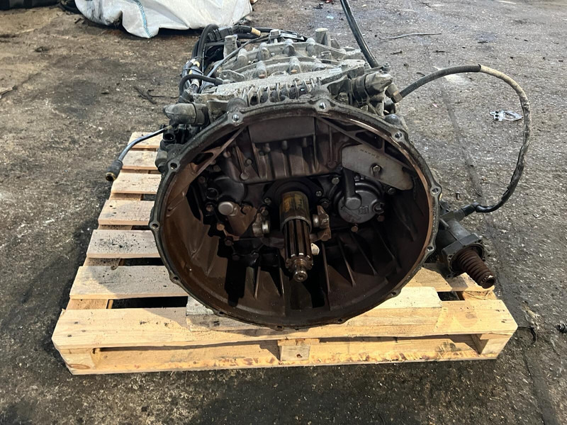 ZF 12AS2330TD - Gearbox: picture 1 ZF 12AS2330TD - Gearbox: picture 1