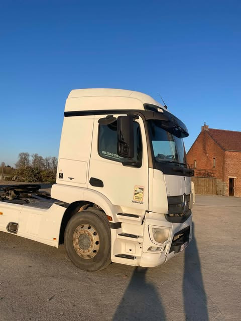 Mercedes-beenz actros - Tractor unit: picture 2 Mercedes-beenz actros - Tractor unit: picture 2