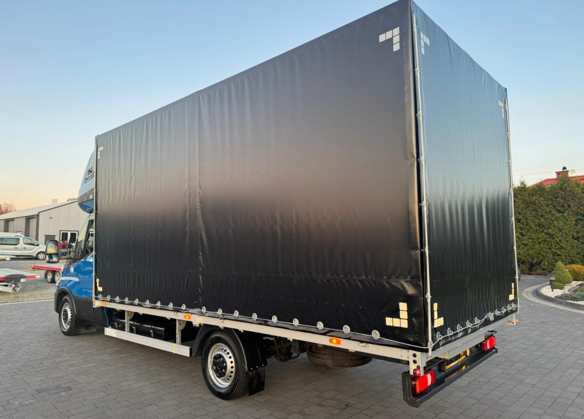 Iveco 35S18 3.0 Hi-Matic Salon Polska 30 180ps - Curtain side van: picture 5 Iveco 35S18 3.0 Hi-Matic Salon Polska 30 180ps - Curtain side van: picture 5