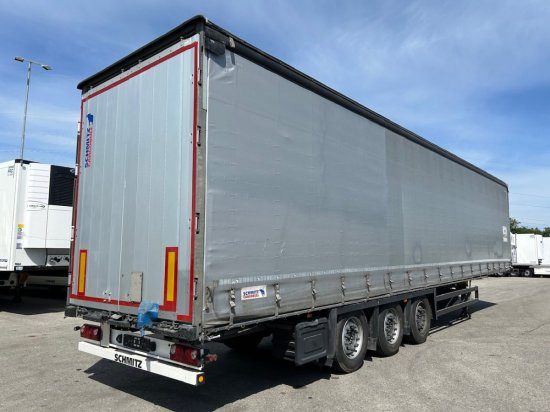 Schmitz SCB S3T, Varios, Curtainsider, Edscha-Verdeck - Curtainsider semi-trailer: picture 5 Schmitz SCB S3T, Varios, Curtainsider, Edscha-Verdeck - Curtainsider semi-trailer: picture 5