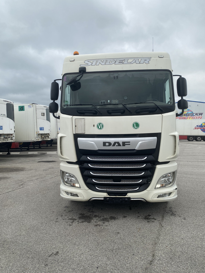 DAF H4EN3 - Tractor unit: picture 2 DAF H4EN3 - Tractor unit: picture 2