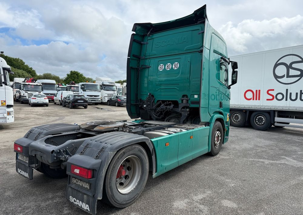 Scania R450 - Tractor unit: picture 4 Scania R450 - Tractor unit: picture 4