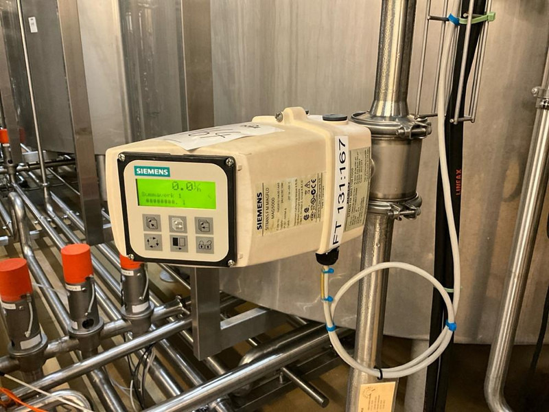 SIMENS Sitrans F M Mag5000 - Food processing equipment: picture 1 SIMENS Sitrans F M Mag5000 - Food processing equipment: picture 1