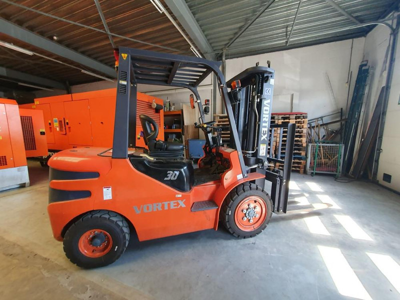 Vortex HH30Z - Forklift: picture 2 Vortex HH30Z - Forklift: picture 2