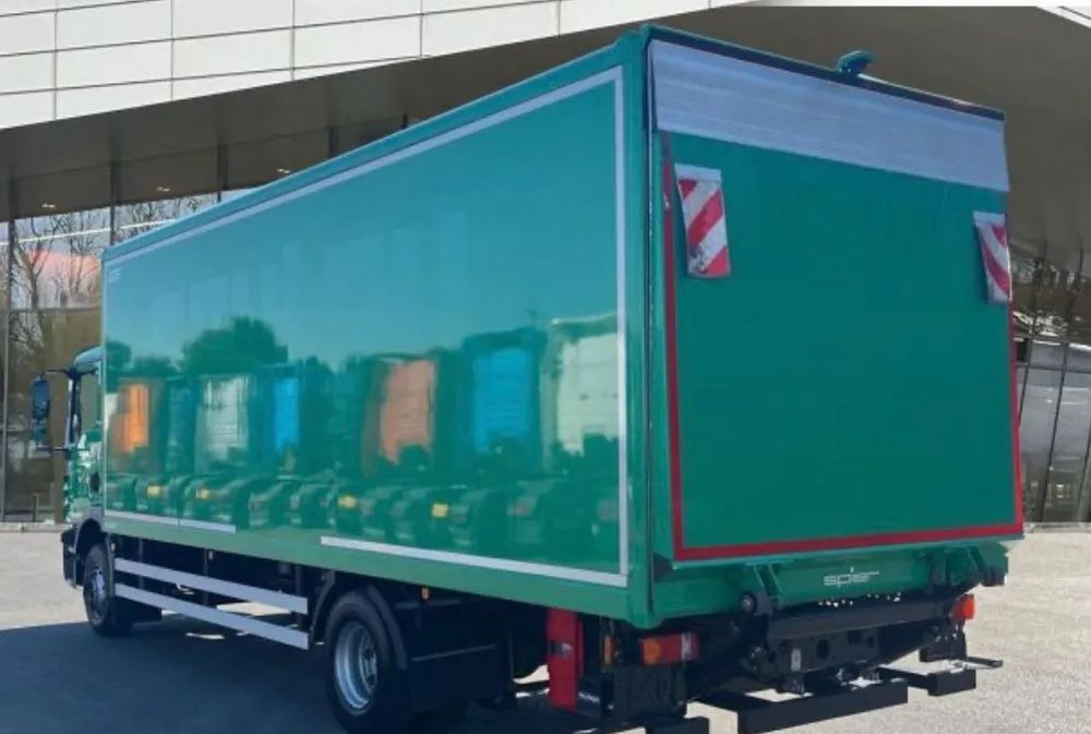 MAN TGM 15.250 - Box truck: picture 3 MAN TGM 15.250 - Box truck: picture 3