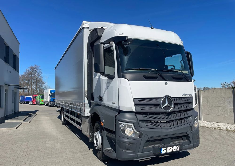 Mercedes-Benz ACTROS 1827, Firanka 9,5 m! - Curtainsider truck: picture 2 Mercedes-Benz ACTROS 1827, Firanka 9,5 m! - Curtainsider truck: picture 2