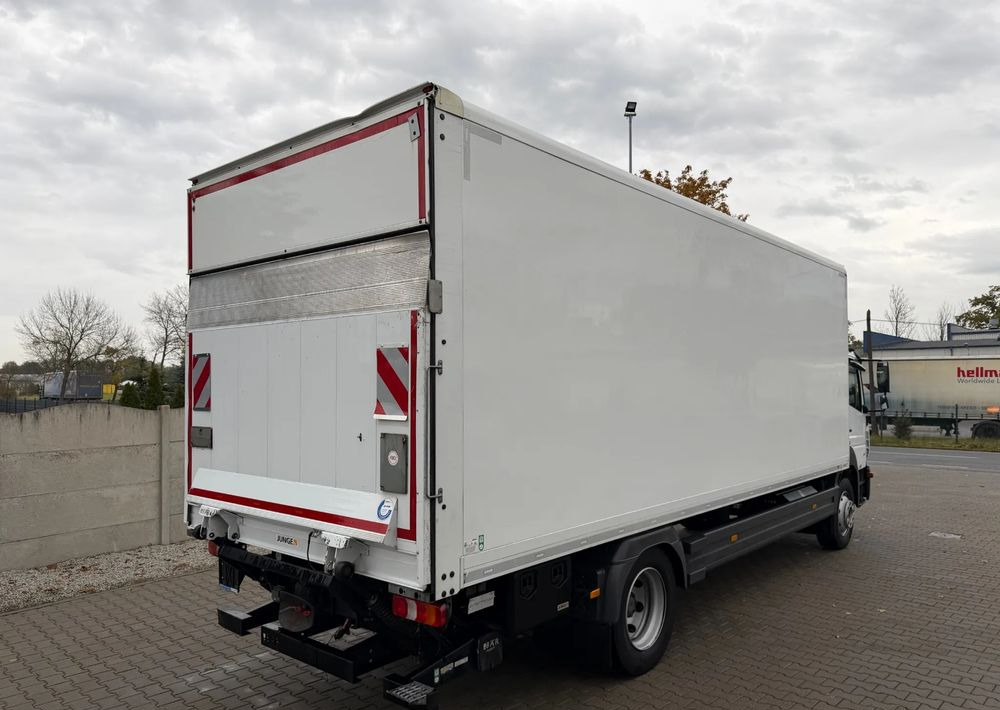 Mercedes-Benz ATEGO 1524 - Box truck: picture 4 Mercedes-Benz ATEGO 1524 - Box truck: picture 4