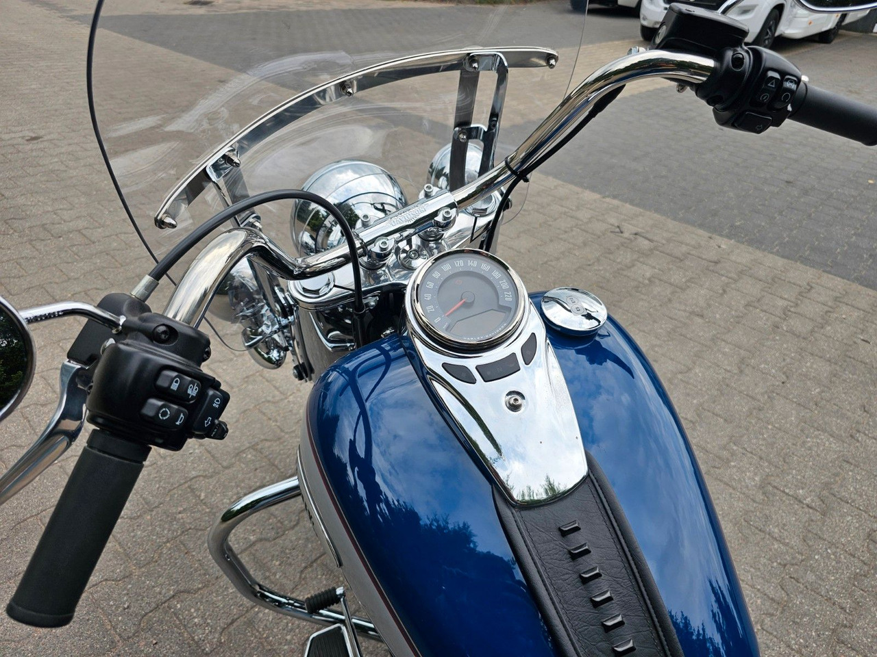 Motorcycle Harley-Davidson SOFTAIL Heritage Classic 114 nur 600km! Gepflegt: picture 15