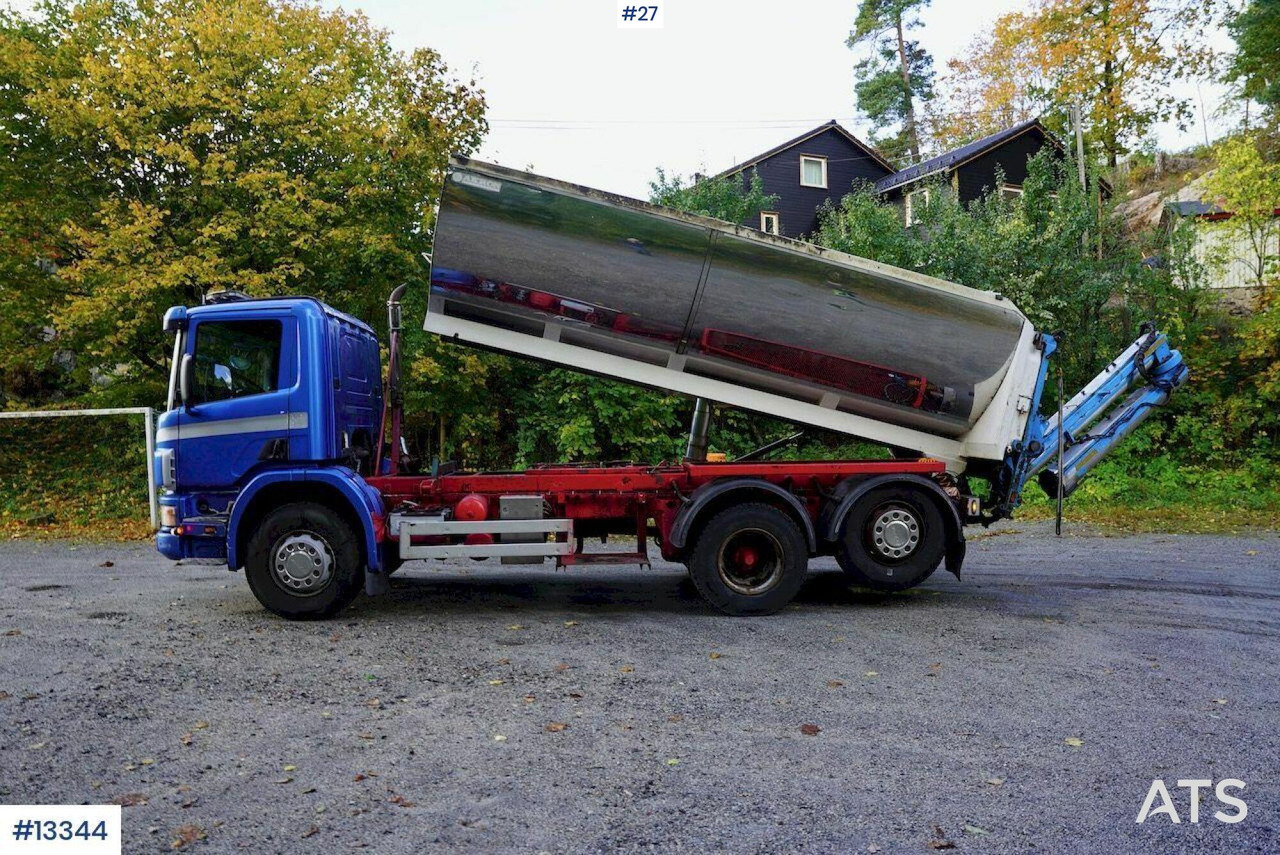 2002 Scania P94G asphalt sprider WATCH VIDEO - Asphalt distributor: picture 2 2002 Scania P94G asphalt sprider WATCH VIDEO - Asphalt distributor: picture 2