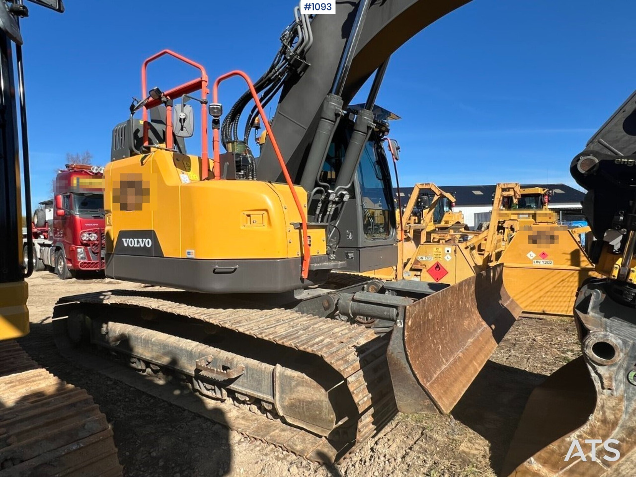 Volvo ECR 235 EL - Backhoe loader: picture 4 Volvo ECR 235 EL - Backhoe loader: picture 4