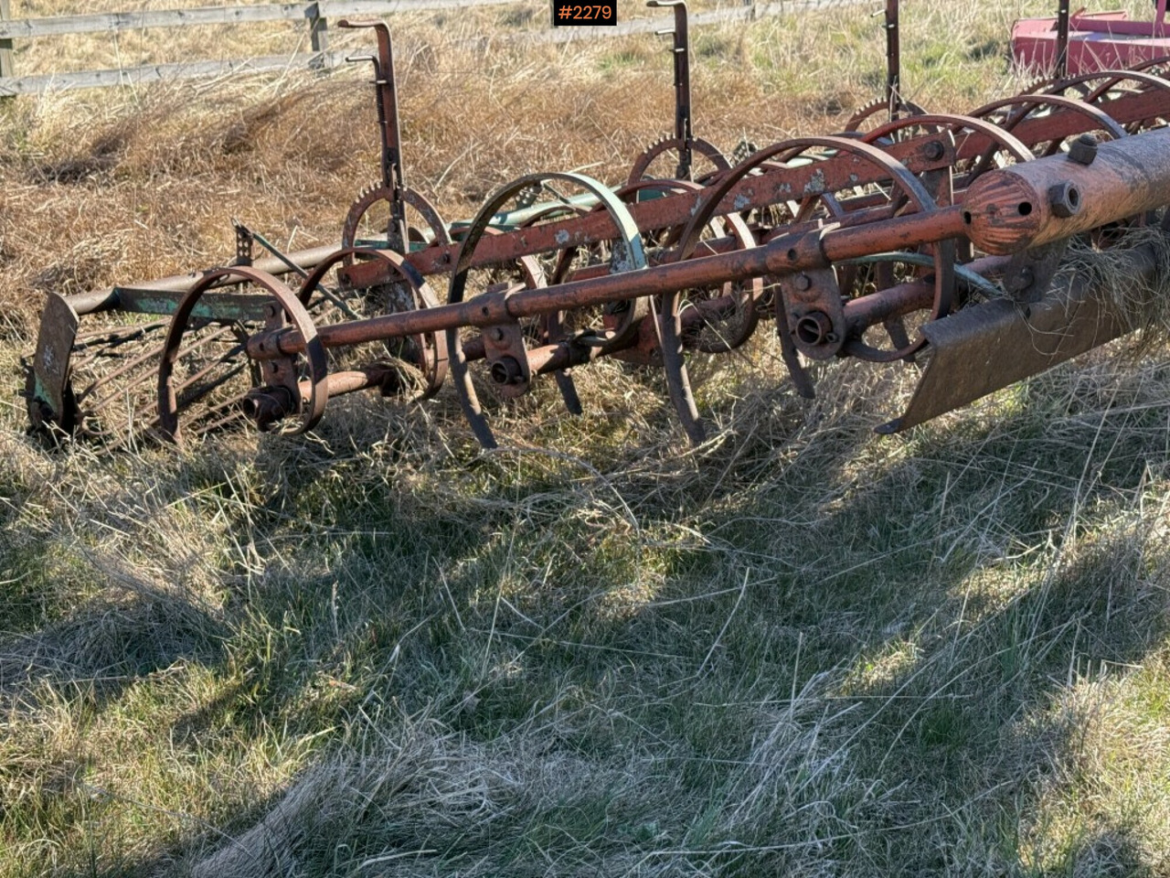 Soil tillage equipment Harrow Kverneland Kultisvans: picture 13