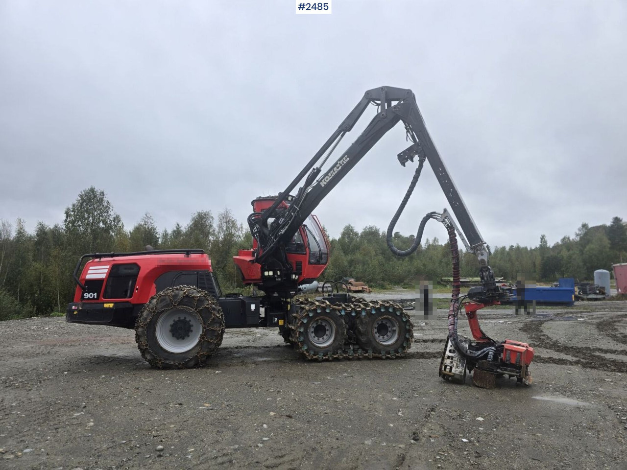 Harvester Komatsu XH901-5 - Forestry harvester: picture 2 Harvester Komatsu XH901-5 - Forestry harvester: picture 2