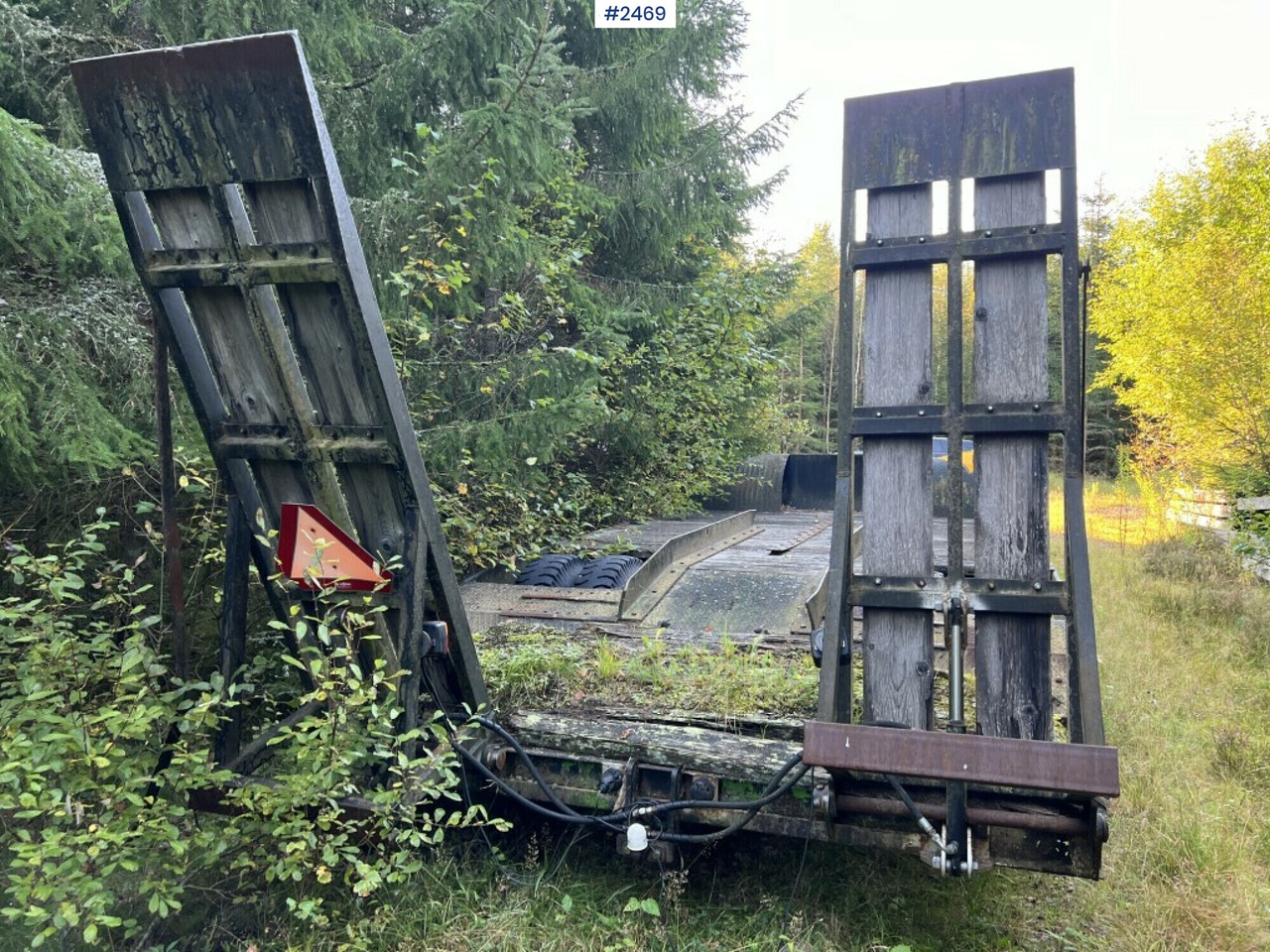 Machine transport with turntable - Low loader trailer: picture 4 Machine transport with turntable - Low loader trailer: picture 4