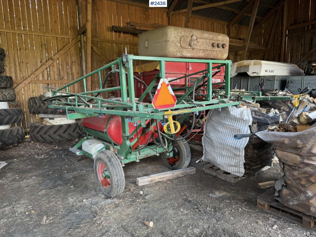 Sprayer Moteska 1000liter 12m boom - Sprayer: picture 2 Sprayer Moteska 1000liter 12m boom - Sprayer: picture 2
